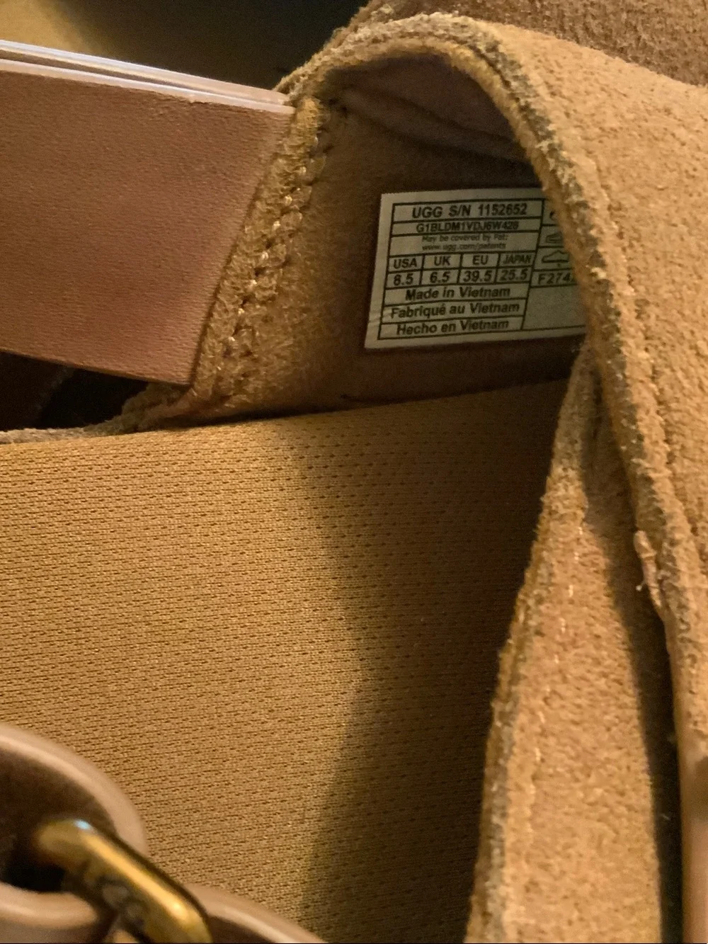 UGG Women’s Chestnut Velcro Slingback Sandals 8.5
